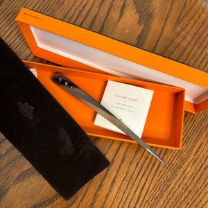 Hermés Horn Hair Pick